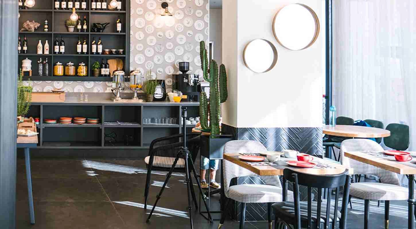 Roxon Sea Sand Bat Yam - Lobby - Breakfast