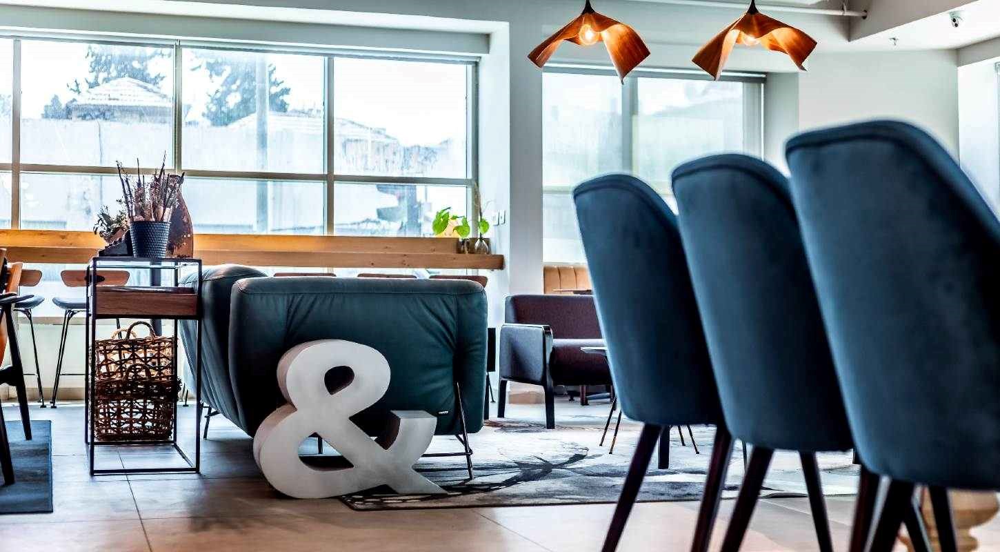 ramargan-ramada-lobby-24-1450-800