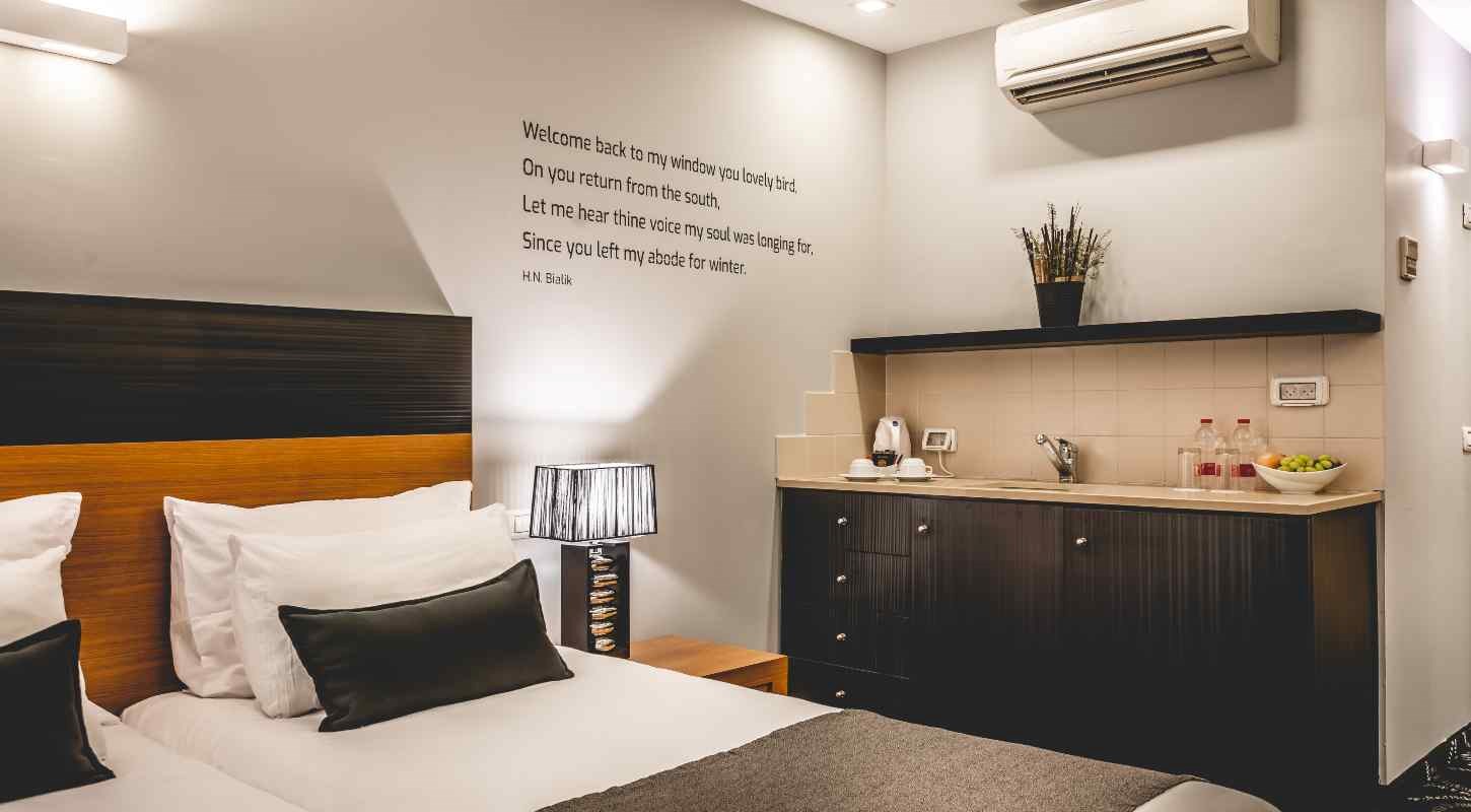 ramatganramada-room1115---classicroom-6-1450-800