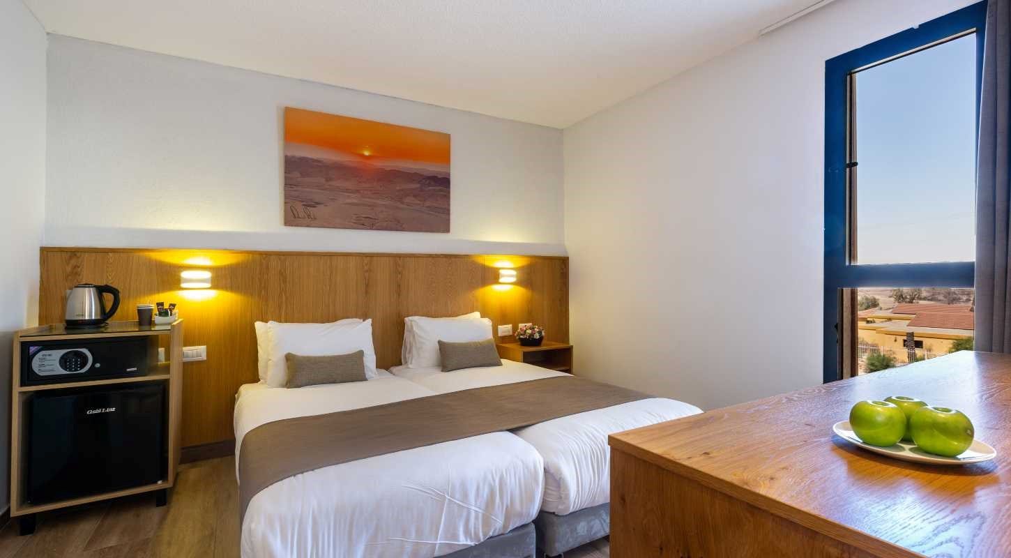 711a3681-hdr-ncysh-2-