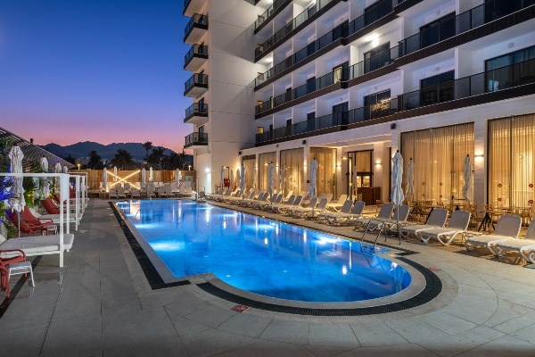 January Weekend - 30% off the 2nd Night
