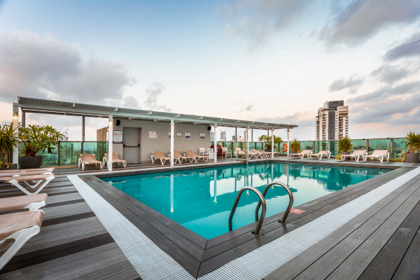 Roxon Urban Ramat Gan - Rooftop pool Roxon Urban Ramat Gan - Rooftop pool