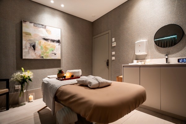 Roxon Urban Spa - Treatment Room Roxon Urban Spa - Treatment Room