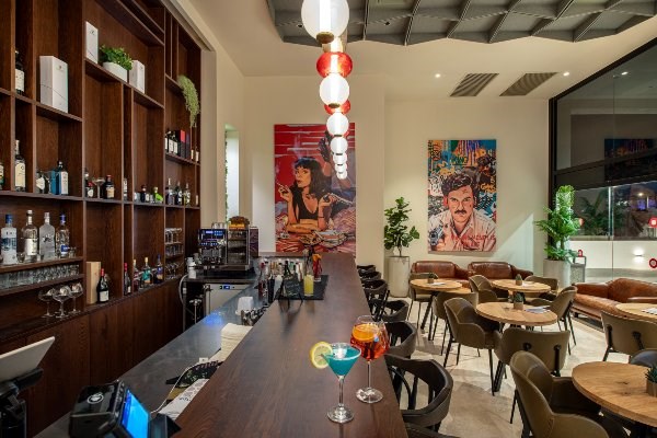 Mustang Bar Roxon Red Sea Eilat