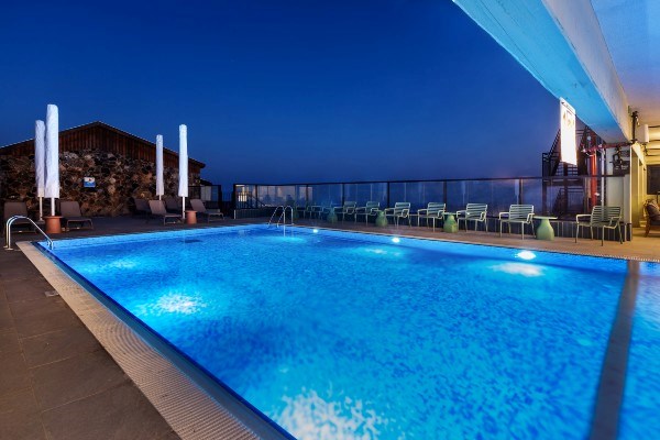 Roxon Desert Arad - Event by the pool